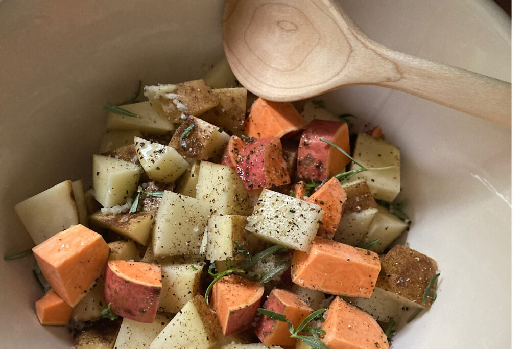 Spiced potatoes for roasting