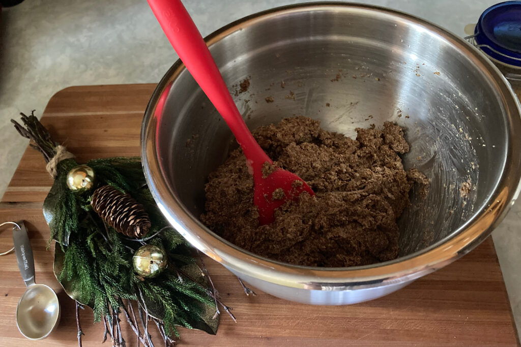 Mixing dough for low sugar/starch horse treats