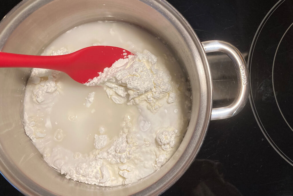 Baking Soda, Cornstarch and water in a saucepan