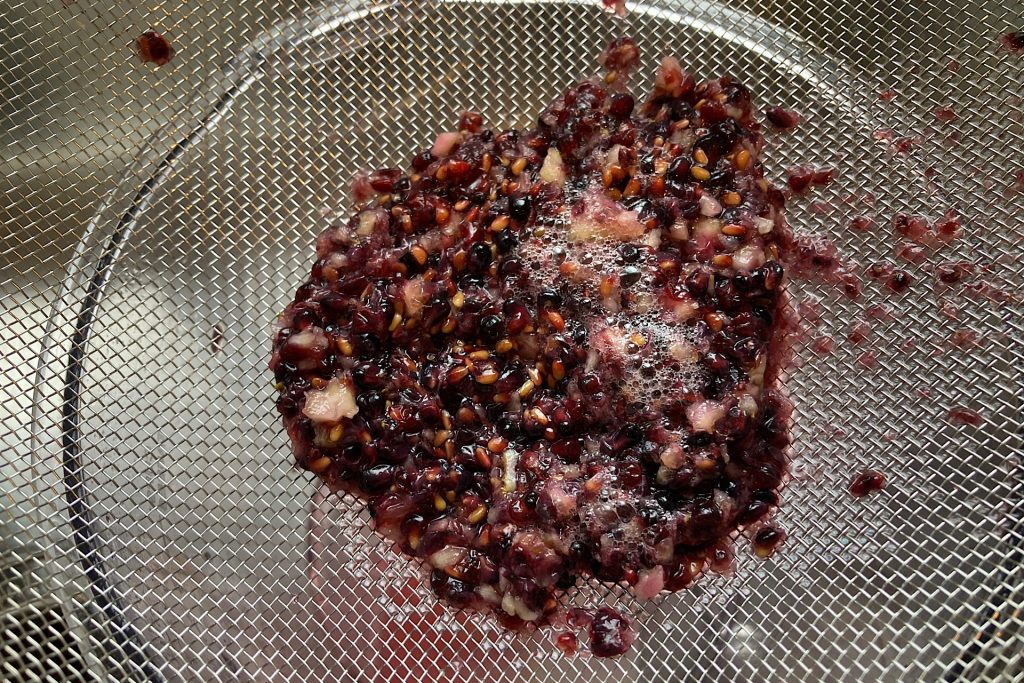 strained blackberries after puree