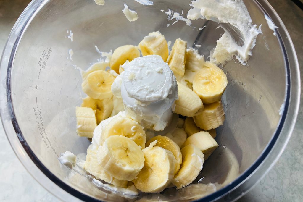 banana and yogurt for DIY frozen dog treats recipe